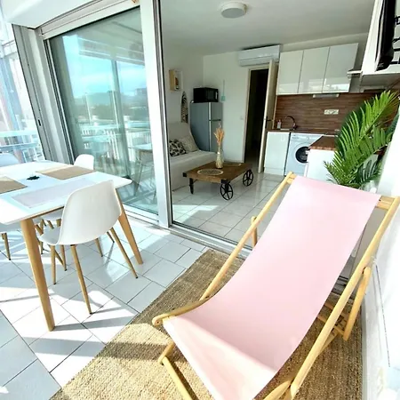 Apartment T2 Label Piscine Proche Parking