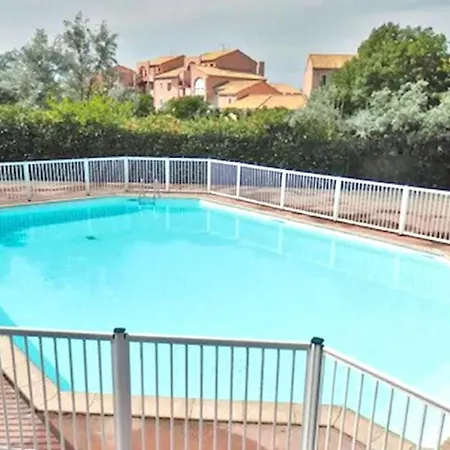 T2 Label Piscine Proche Parking Apartment